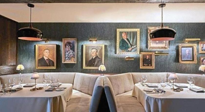 Found Hotel Chicago River North Экстерьер фото