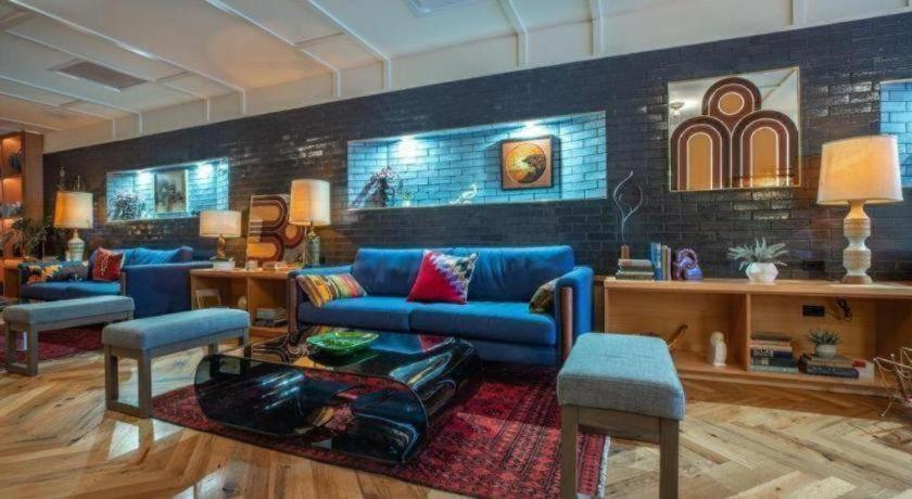 Found Hotel Chicago River North Экстерьер фото